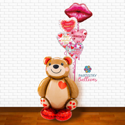 bear valentine foil balloon bouquet